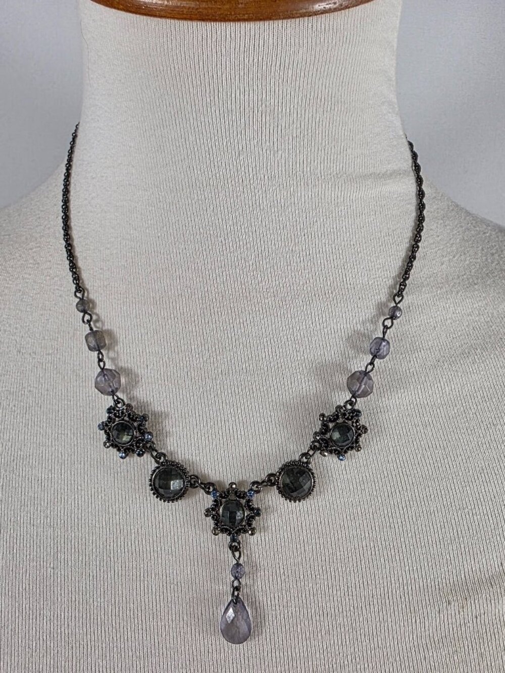 1928 Y-Drop Pendant Necklace Gunmetal Gray with Green Rhinestones Gray Beads